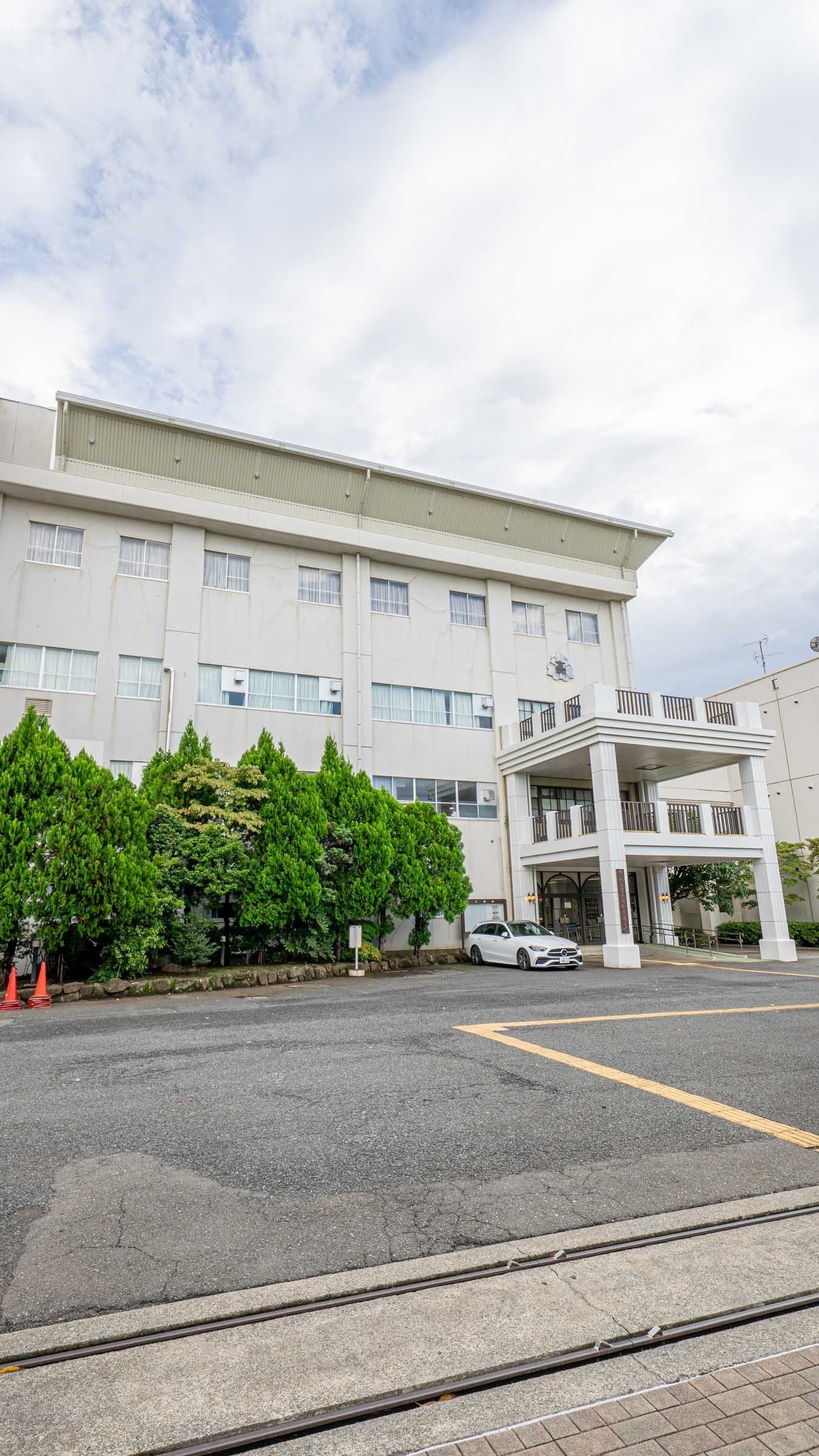 埼玉 県立 浦和 高等 学校