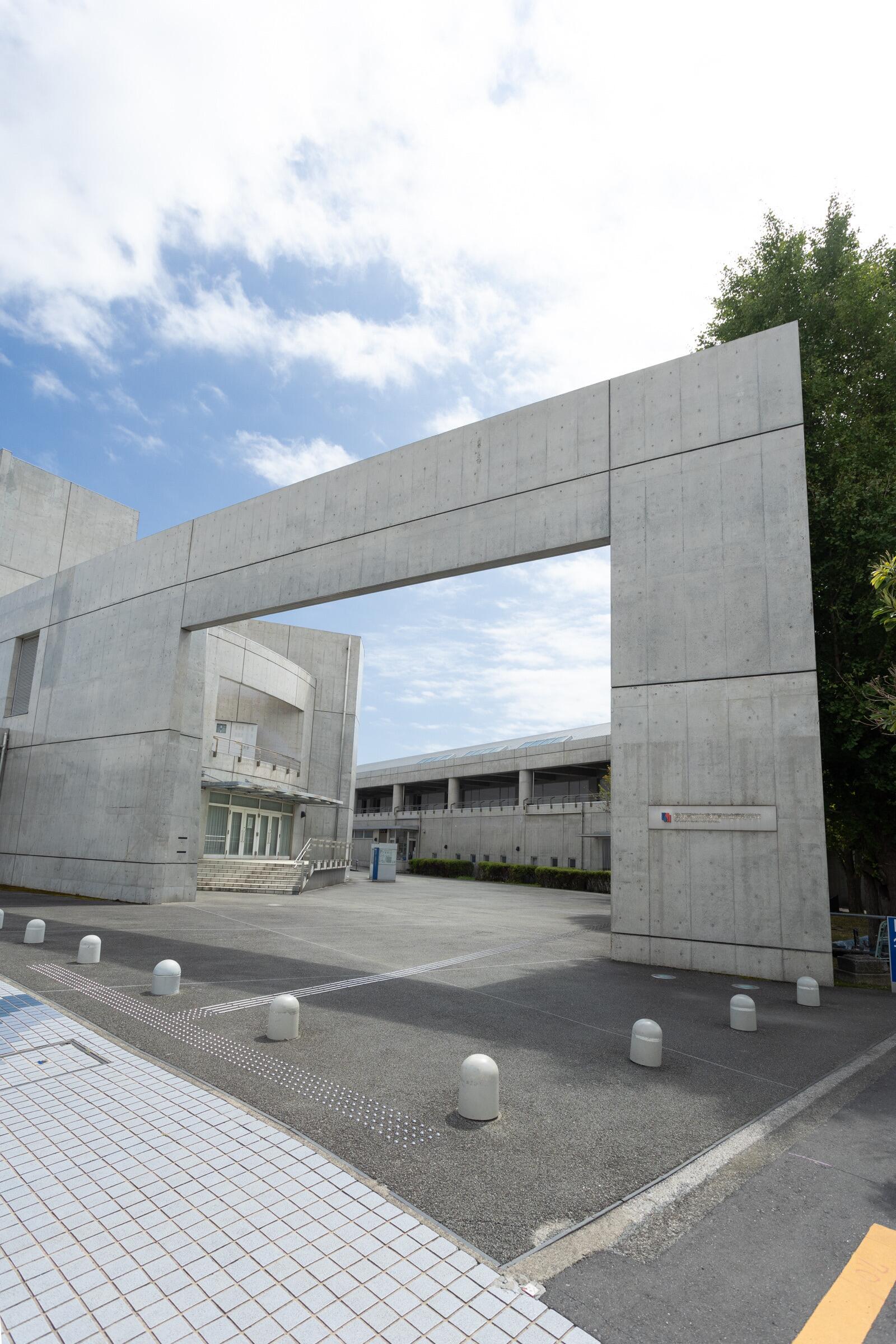 横須賀 市立 横須賀 総合 高等 学校